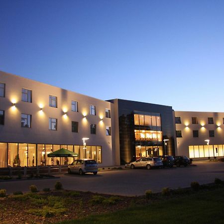Hotel Hi-Fi Spa Nowy Tomyśl Exterior foto